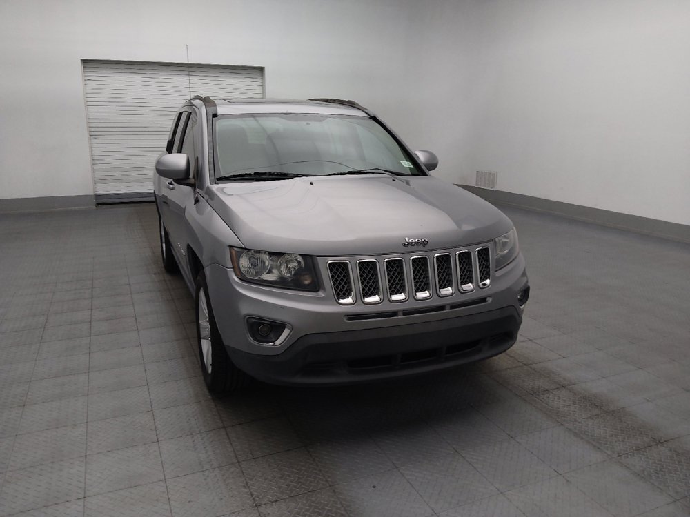 Used 2015 Jeep Compass High Altitude FWD image 14