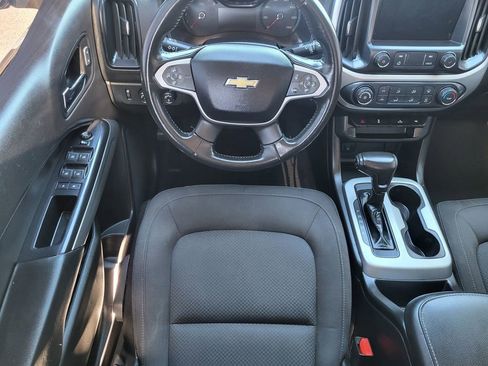 Used 2019 Chevrolet Colorado LT w/ LT Convenience Package image 20
