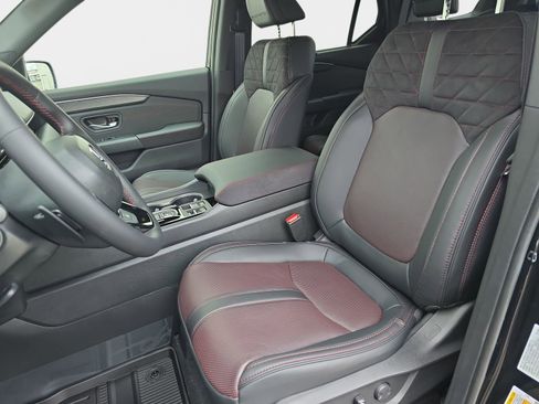 New 2026 Honda Pilot Black Edition image 16