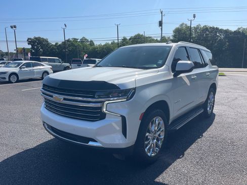 Used 2023 Chevrolet Tahoe LT RWD image 3