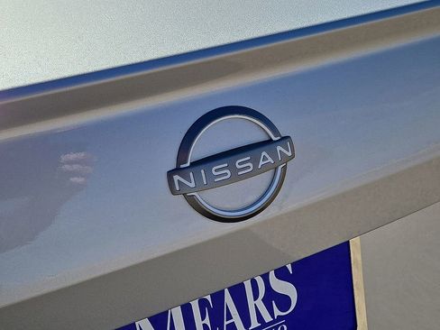 Used 2024 Nissan Altima 2.5 SV image 13