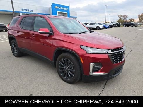 Used 2023 Chevrolet Traverse RS image 6