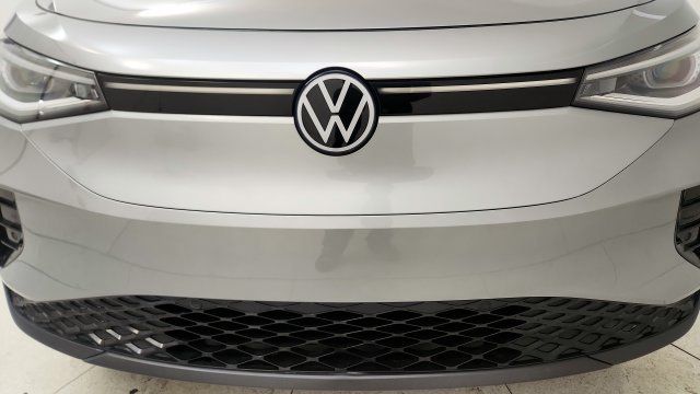 Used 2023 Volkswagen ID.4 S RWD image 23