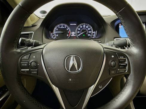 Used 2016 Acura TLX w/ Technology Package image 11