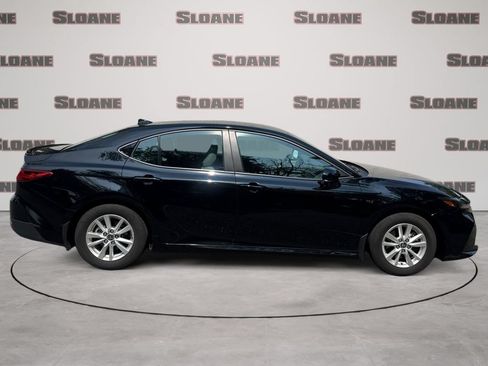 Used 2025 Toyota Camry LE w/ Convenience Package FWD image 6