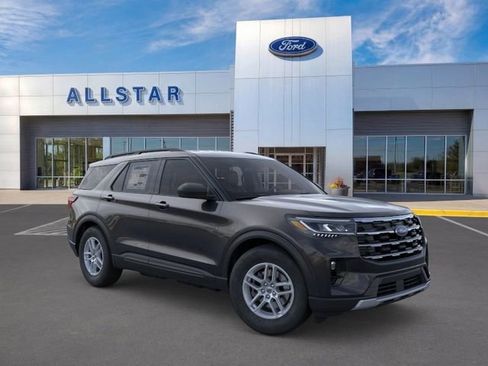 New 2026 Ford Explorer Active RWD image 7