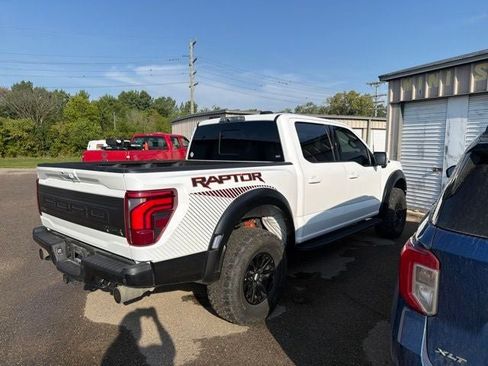 Used 2024 Ford F150 Raptor AWD/4WD image 4