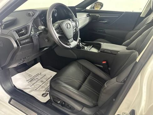 Used 2023 Lexus ES 350 Ultra Luxury w/ Accessory Package (Z2) FWD image 18