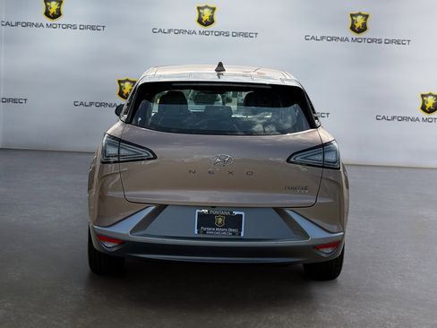 Used 2022 Hyundai Nexo Blue FWD image 4