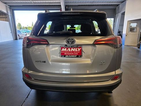 Used 2017 Toyota RAV4 LE w/ All Weather Liner Package AWD/4WD image 4