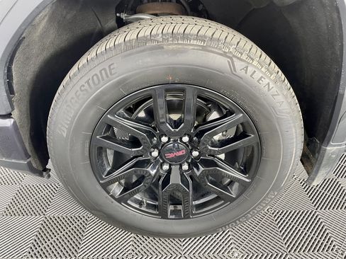 Used 2025 GMC Sierra 1500 Elevation w/ Max Trailering Package AWD/4WD image 9