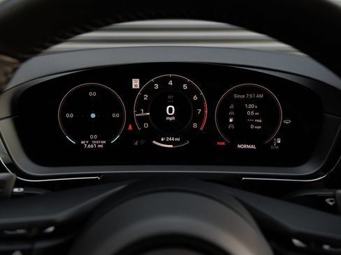 Certified 2026 Porsche Cayenne Coupe AWD/4WD image 19