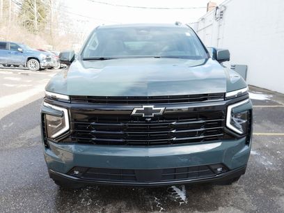 New 2026 Chevrolet Suburban RST