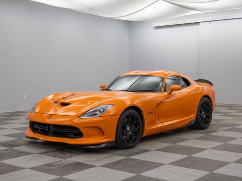 Used 2014 SRT Viper SRT-10 image 9