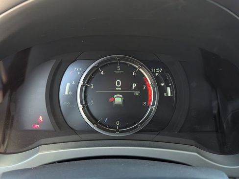 Used 2023 Lexus IS 350 F Sport w/ Navigation Package image 18