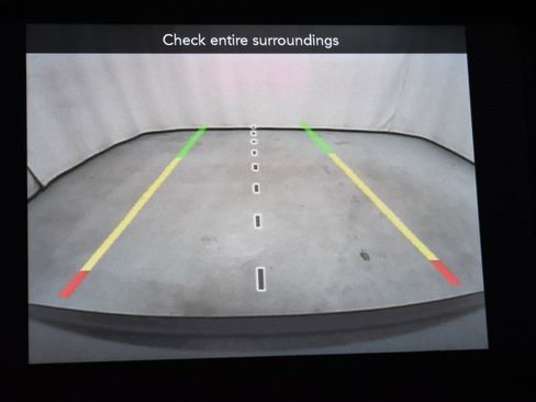 Used 2020 Jeep Cherokee Latitude Lux w/ Comfort/Convenience Group image 22