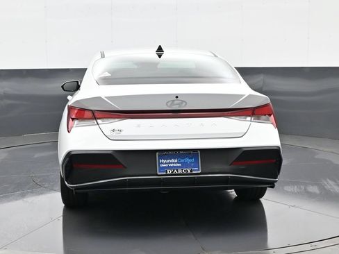 Certified 2024 Hyundai Elantra SEL FWD image 7