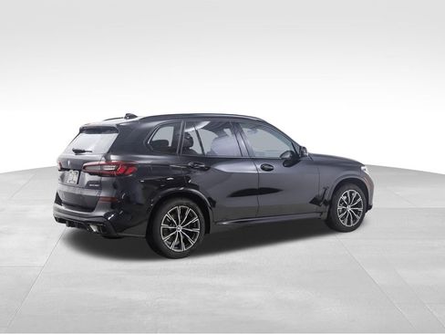 Certified 2023 BMW X5 xDrive40i w/ M Sport Package image 5
