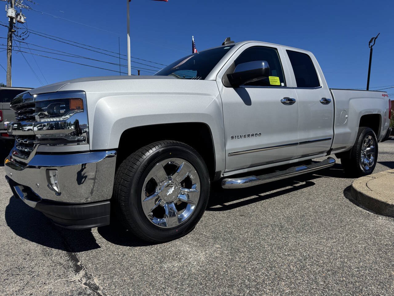 Used 2018 Chevrolet Silverado 1500 LTZ w/ Sport Package AWD/4WD image 3