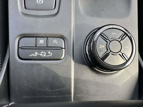 Used 2025 Ford Ranger XLT w/ Equipment Group 301A High image 27