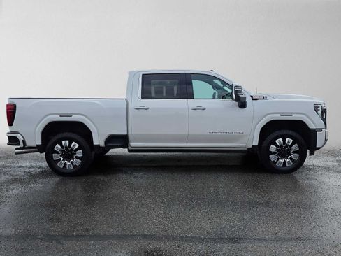 Certified 2025 GMC Sierra 2500 Denali w/ Denali Reserve Package AWD/4WD image 2
