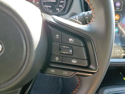 Certified 2024 Subaru Crosstrek 2.5i Limited image 19