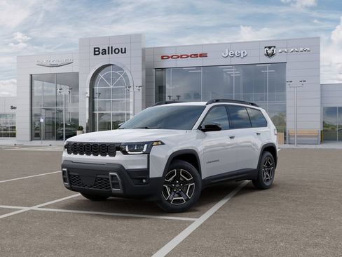 New 2026 Jeep Cherokee Laredo AWD/4WD image 1