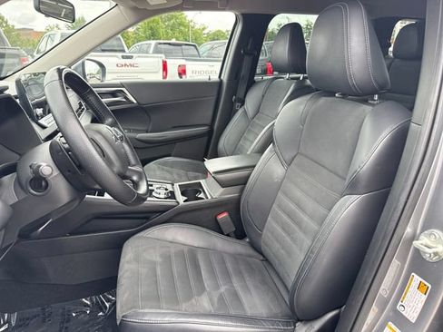 Used 2022 Mitsubishi Outlander SE FWD image 13
