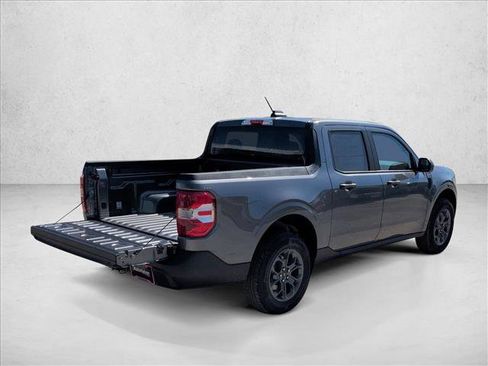 New 2025 Ford Maverick XLT image 2