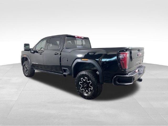 Used 2025 GMC Sierra 2500 AT4X AWD/4WD image 3