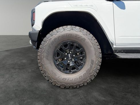 Used 2025 Ford Bronco Raptor AWD/4WD image 4