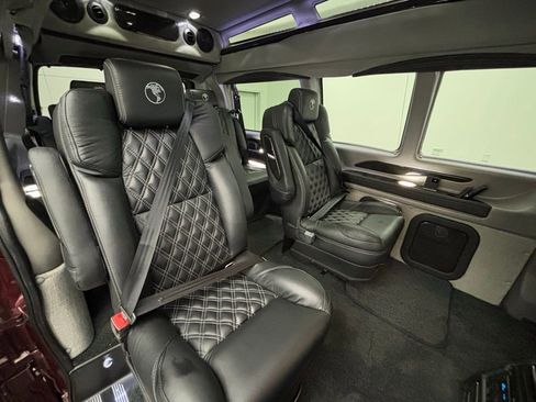 New 2025 GMC Savana 2500 w/ Driver Convenience Package image 28