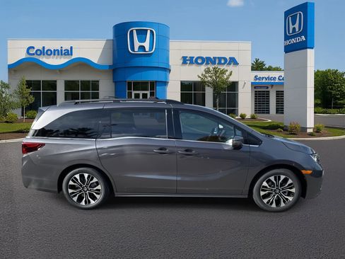 New 2026 Honda Odyssey Elite image 8