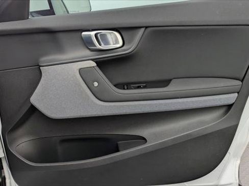 Used 2022 Polestar Polestar 2 w/ Plus Package AWD/4WD image 22