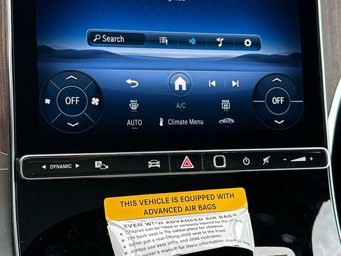 New 2025 Mercedes-Benz GLC 300 4MATIC image 25