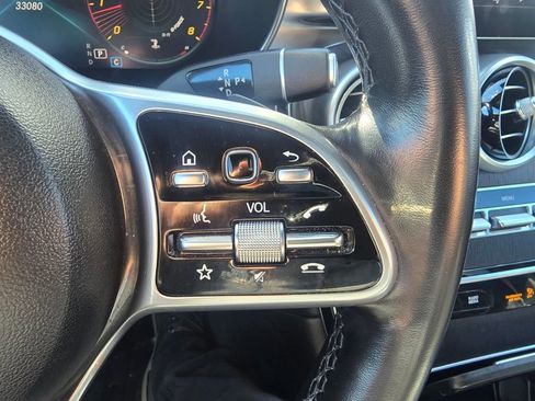 Used 2022 Mercedes-Benz GLC 300 4MATIC image 18