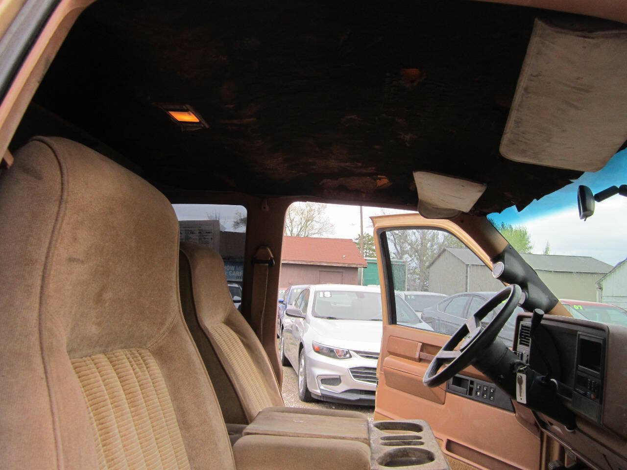 Used 1989 Chevrolet Silverado 3500 2WD Extended Cab image 25