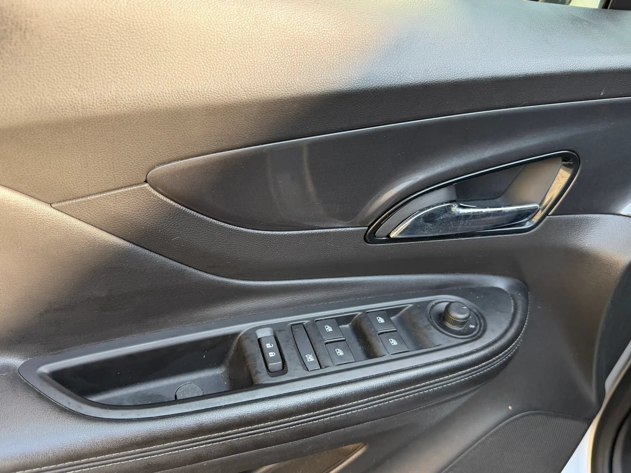 Used 2019 Buick Encore Preferred FWD image 28