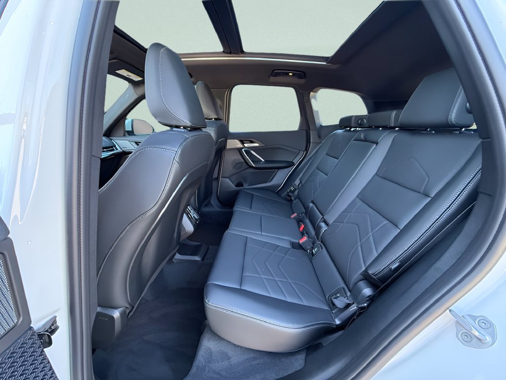 New 2026 BMW X1 xDrive28i w/ Convenience Package AWD/4WD image 22