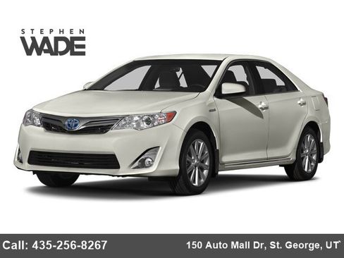Used 2014 Toyota Camry XLE image 1