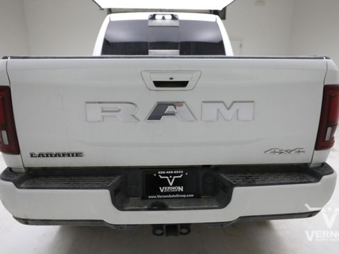 Used 2025 RAM 2500 Laramie w/ Sport Appearance Package image 3