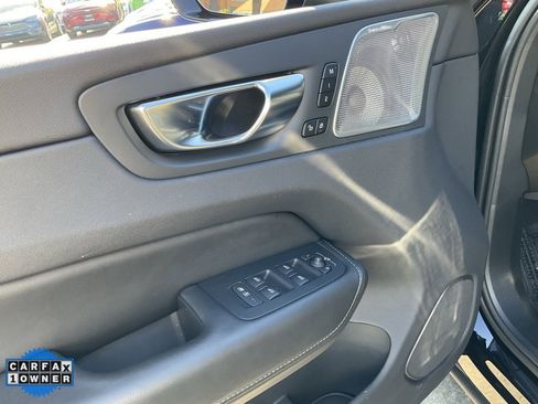 Used 2024 Volvo XC60 T8 Ultimate w/ Protection Package Premier image 25