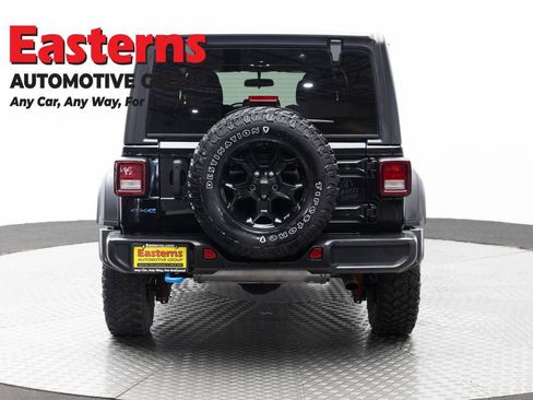 Used 2023 Jeep Wrangler Unlimited w/ Cold Weather Group AWD/4WD image 6
