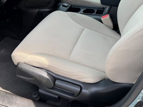 Used 2015 Honda CR-V LX image 22