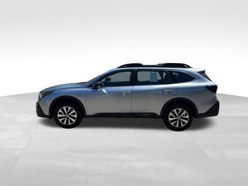 Used 2021 Subaru Outback AWD/4WD image 6