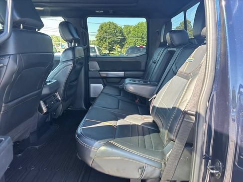 Used 2023 Ford F250 Platinum AWD/4WD image 17