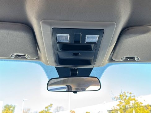 Used 2024 RAM 1500 Classic SLT image 22