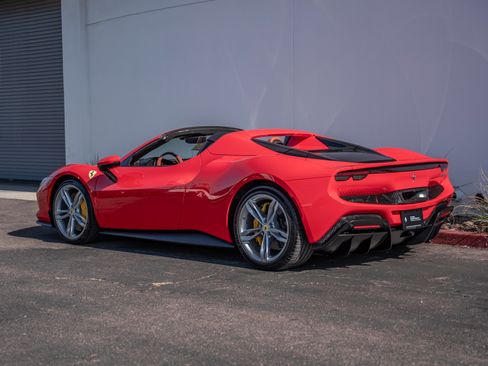 Used 2026 Ferrari 296 GTS RWD image 4