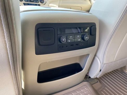 Certified 2018 GMC Yukon Denali w/ Open Road Package image 22