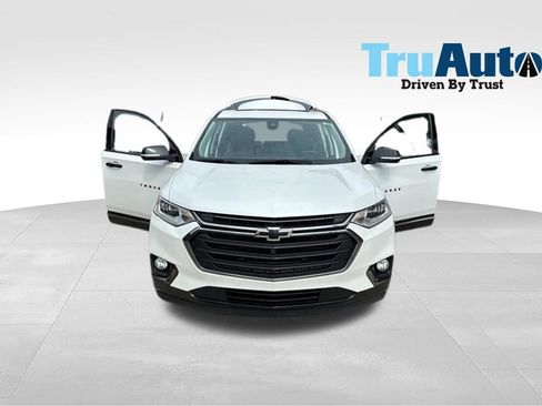 Used 2019 Chevrolet Traverse Premier w/ Redline Edition AWD/4WD image 9